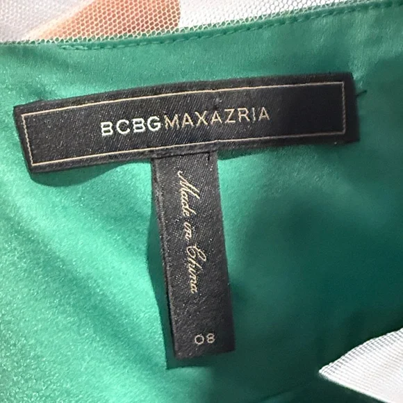 BCBGMaxAzriaGreen Dress- size 8 - Picture 5 of 5
